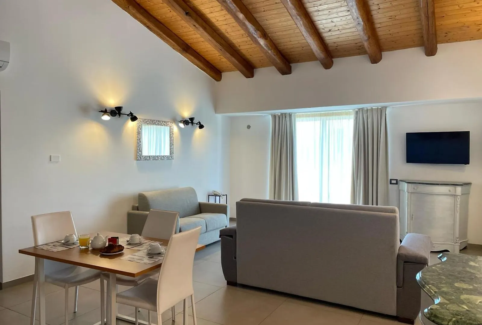 Don Vittorio Country Village Trappitello Aparthotel