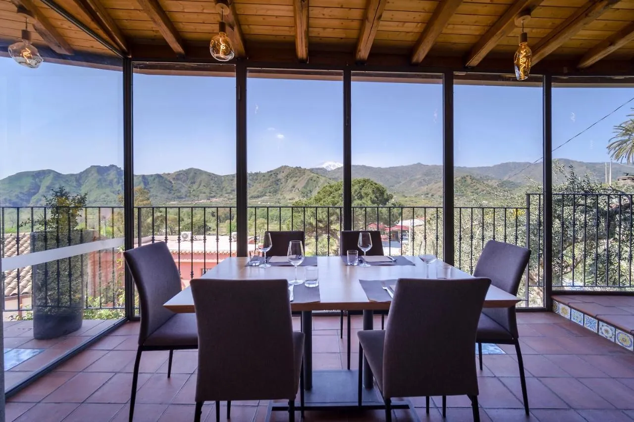 *** Aparthotel Don Vittorio Country Village Trappitello Italy
