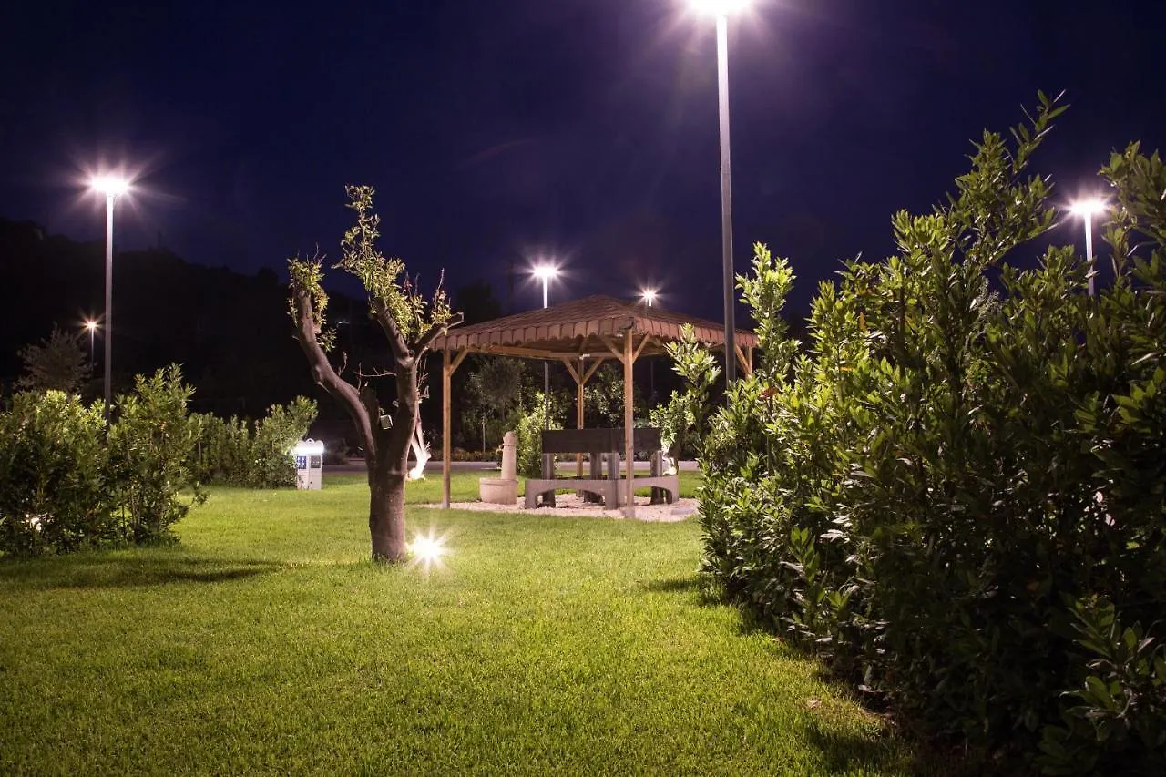 Don Vittorio Country Village Trappitello 3*,
