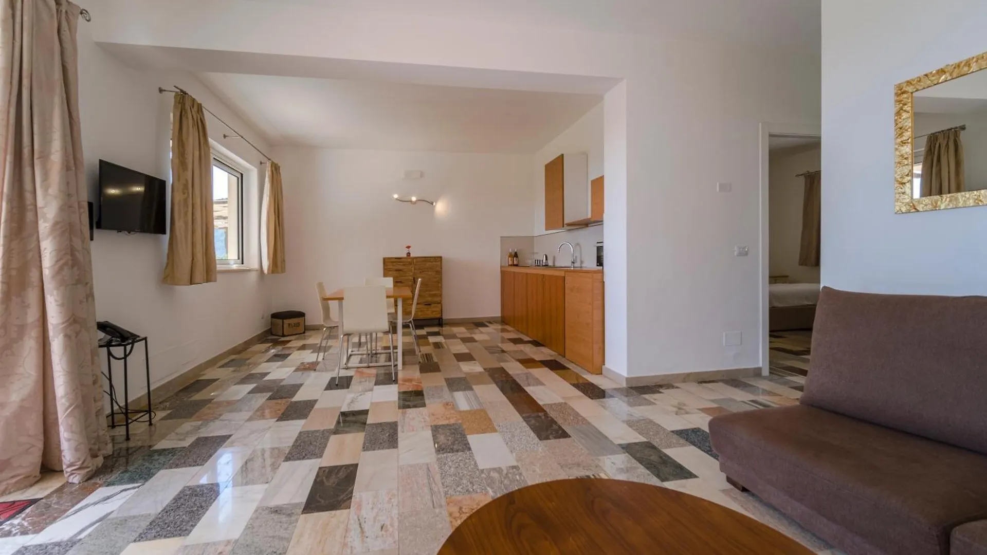 *** Aparthotel Don Vittorio Country Village Trappitello Italy